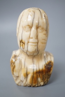 An 18th/19th century marine ivory bust of a man 7cm